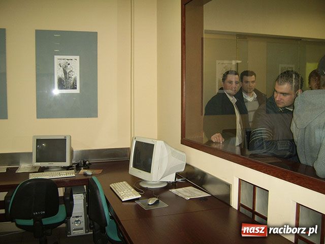 Zdjęcie w galerii na portalu naszraciborz.pl: Alma Mater kusi maturzystów wiadomości z regionu