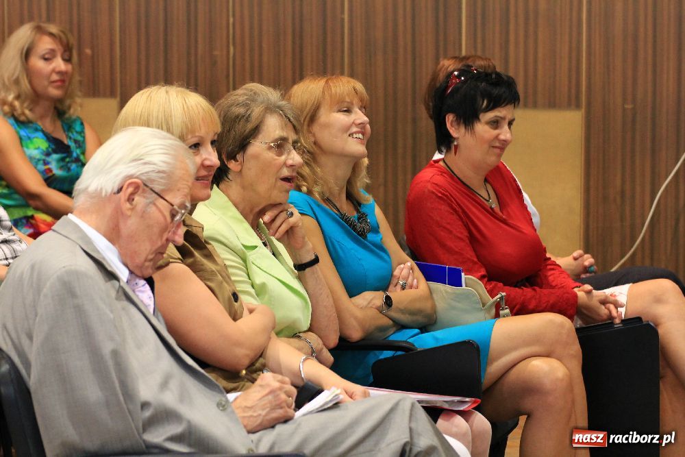 Zdjęcie w galerii na portalu naszraciborz.pl: Uroczyste zakończenie roku w PWSZ wiadomości z regionu