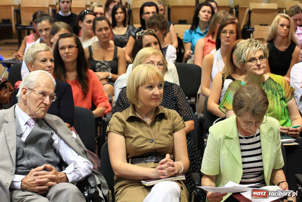 Zdjęcie w galerii na portalu naszraciborz.pl: Uroczyste zakończenie roku w PWSZ wiadomości z regionu