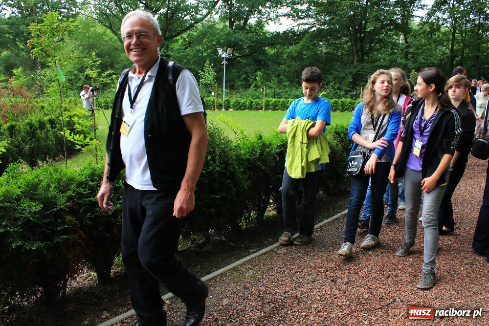 Zdjęcie w galerii na portalu naszraciborz.pl: Otwarcie Zaczarowanego Ogrodu wiadomości z regionu