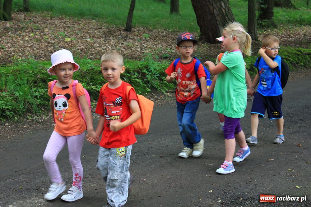 Zdjęcie w galerii na portalu naszraciborz.pl: Otwarcie Zaczarowanego Ogrodu wiadomości z regionu