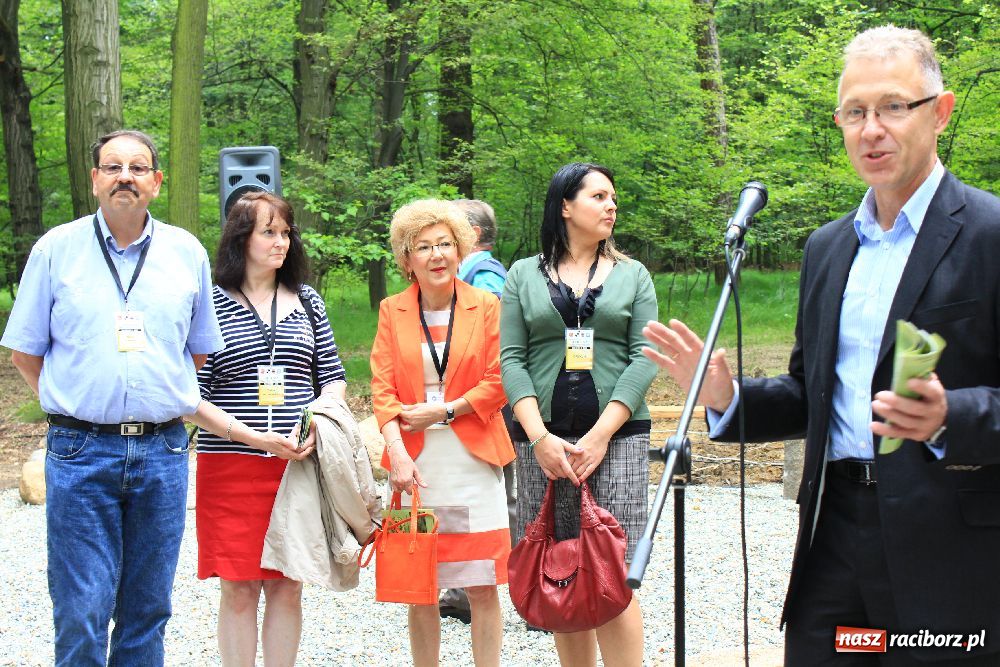 Zdjęcie w galerii na portalu naszraciborz.pl: Otwarcie Zaczarowanego Ogrodu wiadomości z regionu