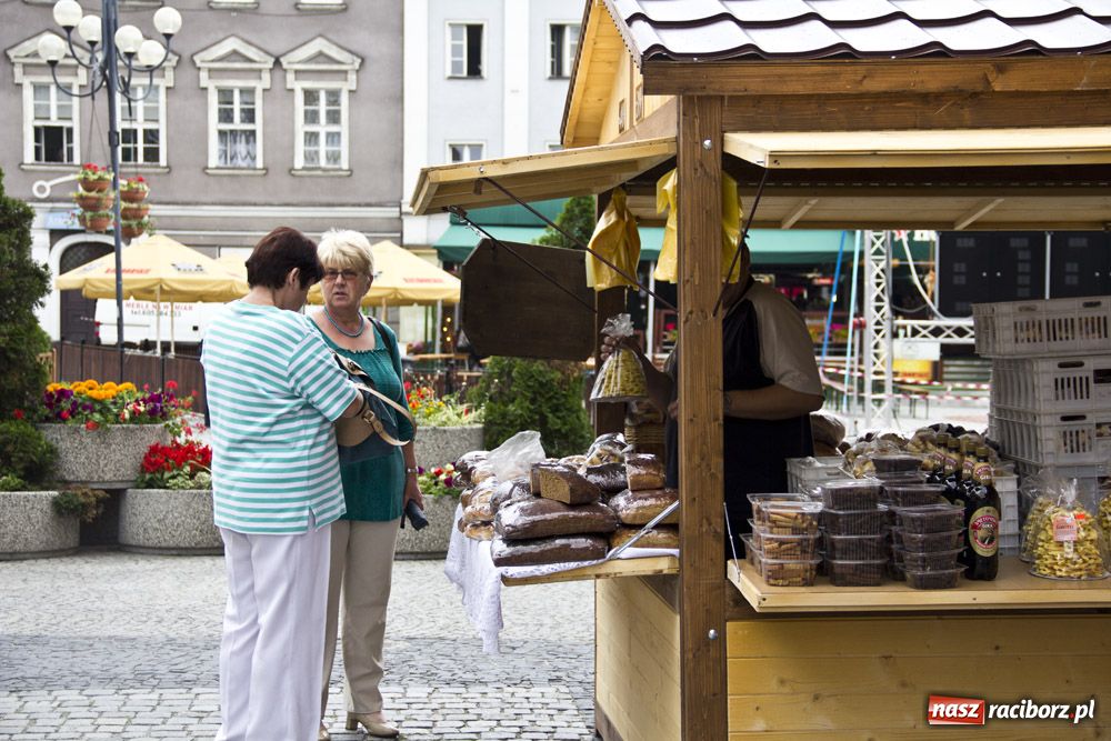 Zdjęcie w galerii na portalu naszraciborz.pl: Ruszył kolejny Jarmark św. Marcelego wiadomości z regionu