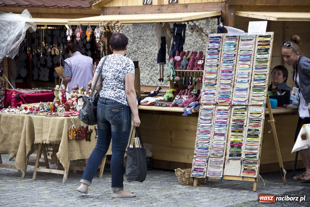 Zdjęcie w galerii na portalu naszraciborz.pl: Ruszył kolejny Jarmark św. Marcelego wiadomości z regionu