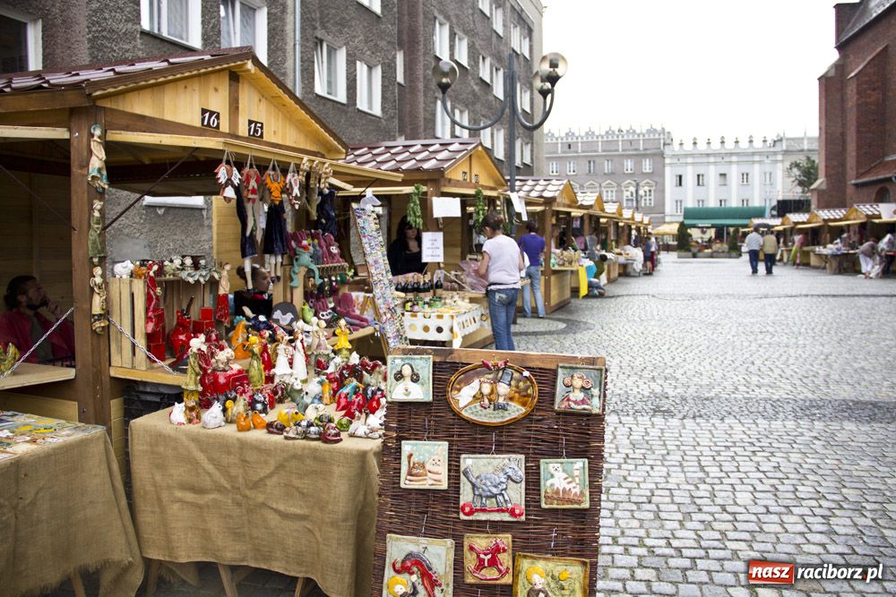 Zdjęcie w galerii na portalu naszraciborz.pl: Ruszył kolejny Jarmark św. Marcelego wiadomości z regionu