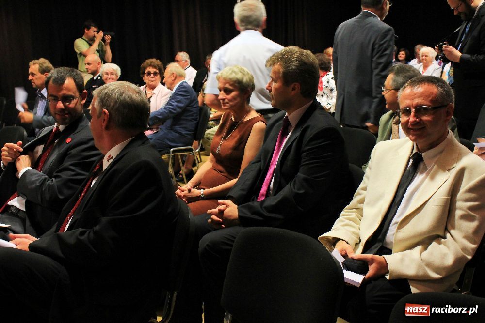 Zdjęcie w galerii na portalu naszraciborz.pl: Uczcili współpracę z Roth i Leverkusen wiadomości z regionu