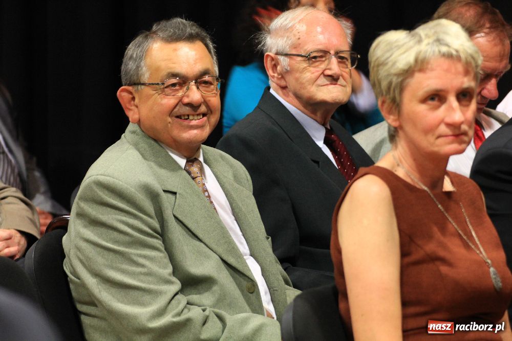 Zdjęcie w galerii na portalu naszraciborz.pl: Uczcili współpracę z Roth i Leverkusen wiadomości z regionu