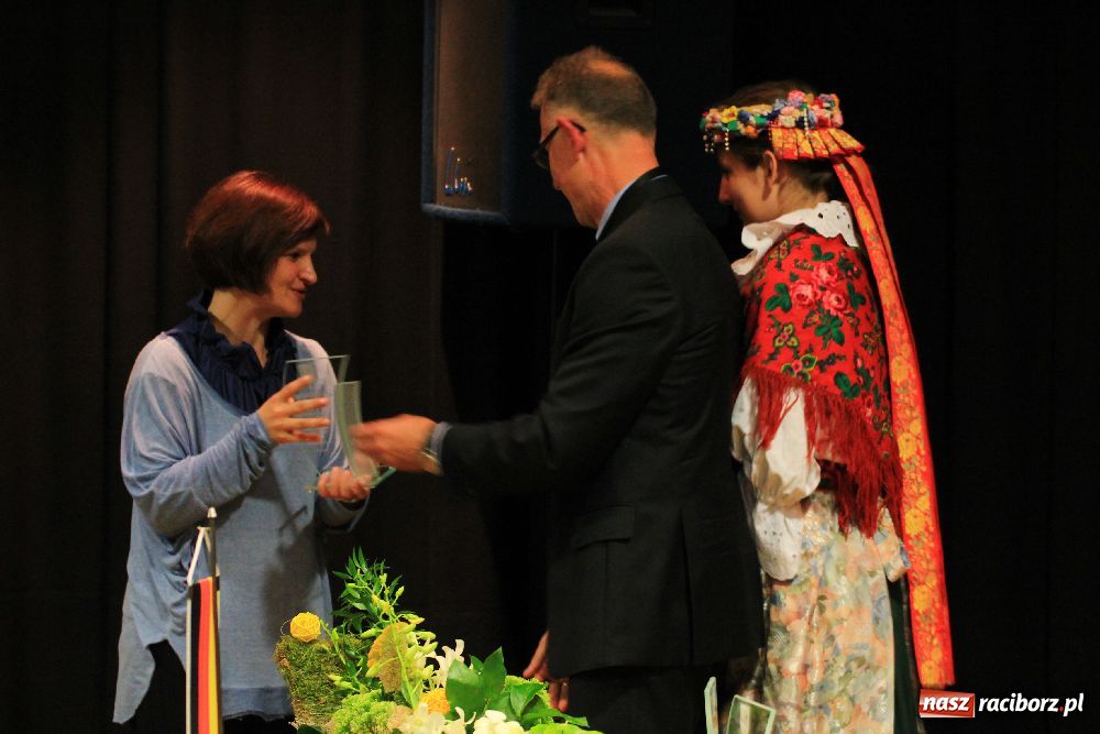 Zdjęcie w galerii na portalu naszraciborz.pl: Uczcili współpracę z Roth i Leverkusen wiadomości z regionu