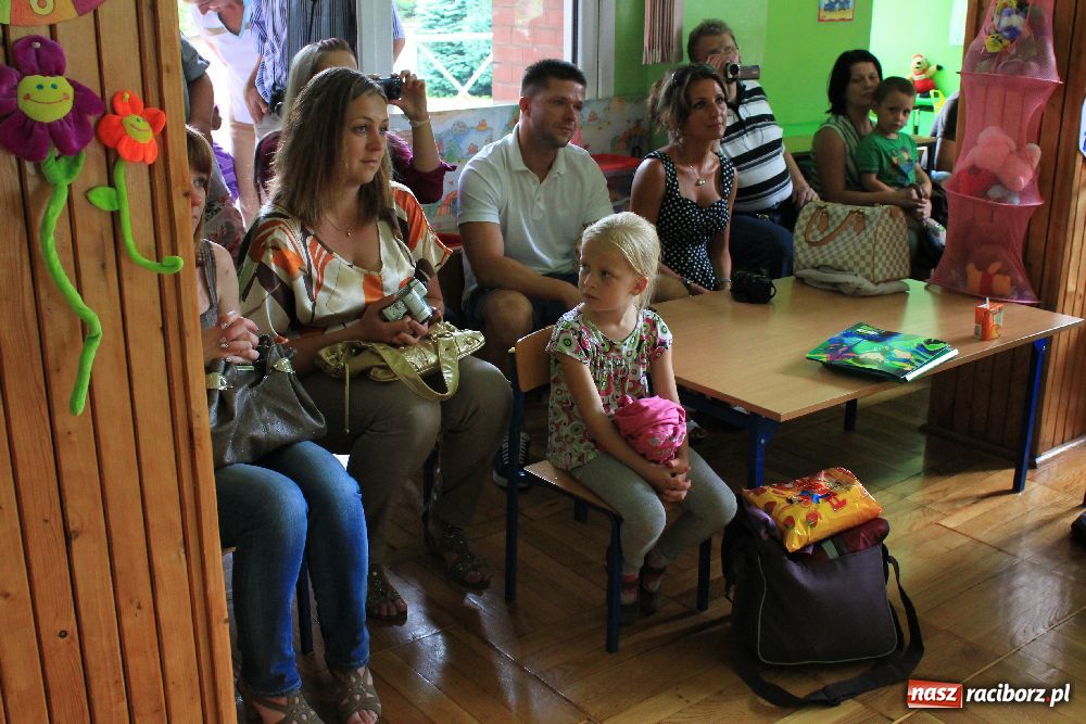 Zdjęcie w galerii na portalu naszraciborz.pl: Sześciolatki pożegnały Przedszkole nr 13 wiadomości z regionu