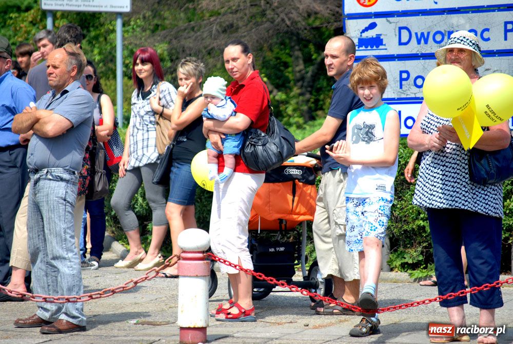 Zdjęcie w galerii na portalu naszraciborz.pl: Przemarsz i występy z okazji Dni Raciborza wiadomości z regionu