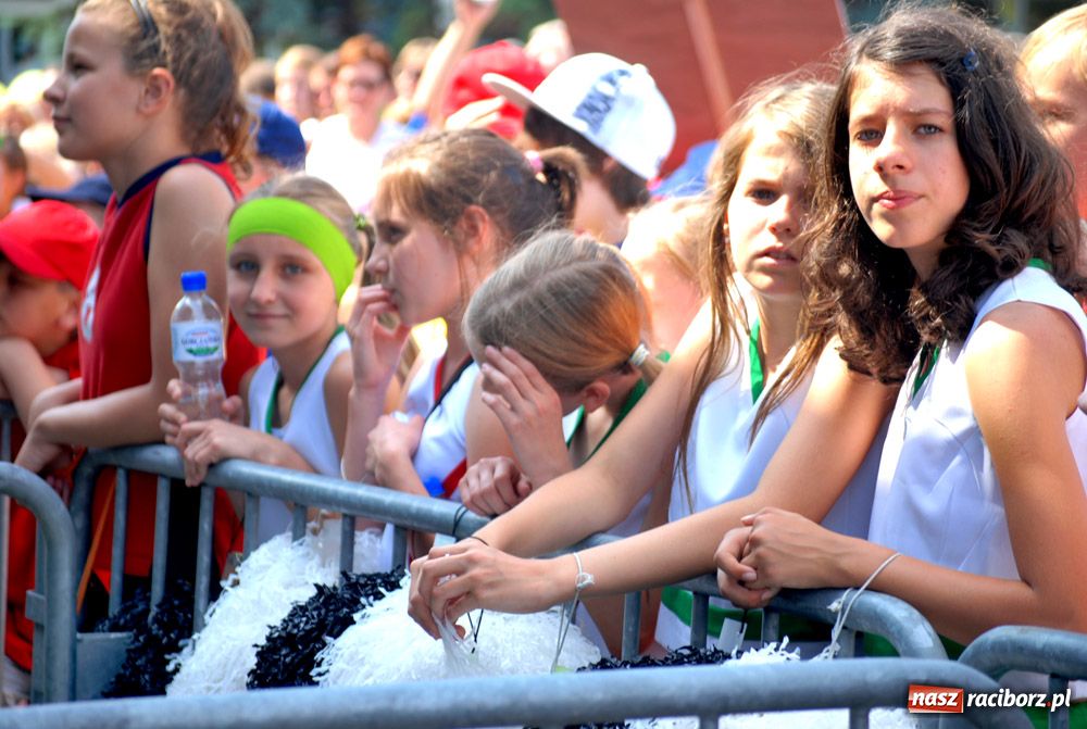 Zdjęcie w galerii na portalu naszraciborz.pl: Przemarsz i występy z okazji Dni Raciborza wiadomości z regionu