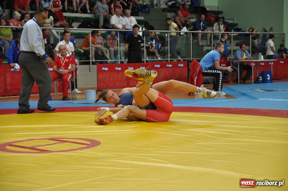 Zdjęcie w galerii na portalu naszraciborz.pl: Światowa czołówka walczy w Arenie Rafako wiadomości z regionu