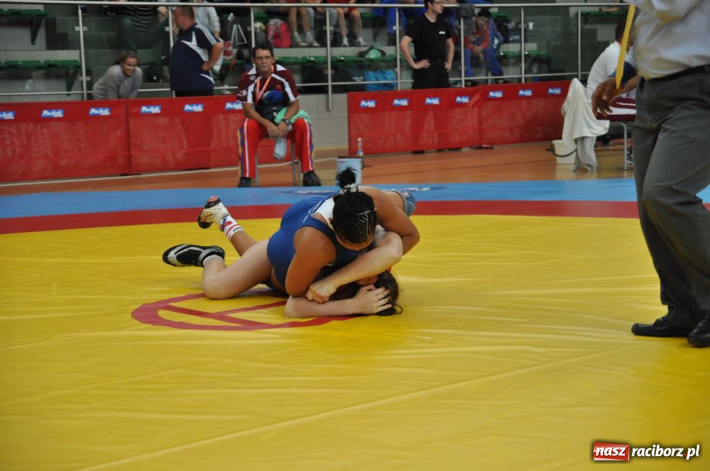 Zdjęcie w galerii na portalu naszraciborz.pl: Światowa czołówka walczy w Arenie Rafako wiadomości z regionu
