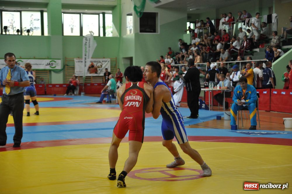 Zdjęcie w galerii na portalu naszraciborz.pl: Światowa czołówka walczy w Arenie Rafako wiadomości z regionu