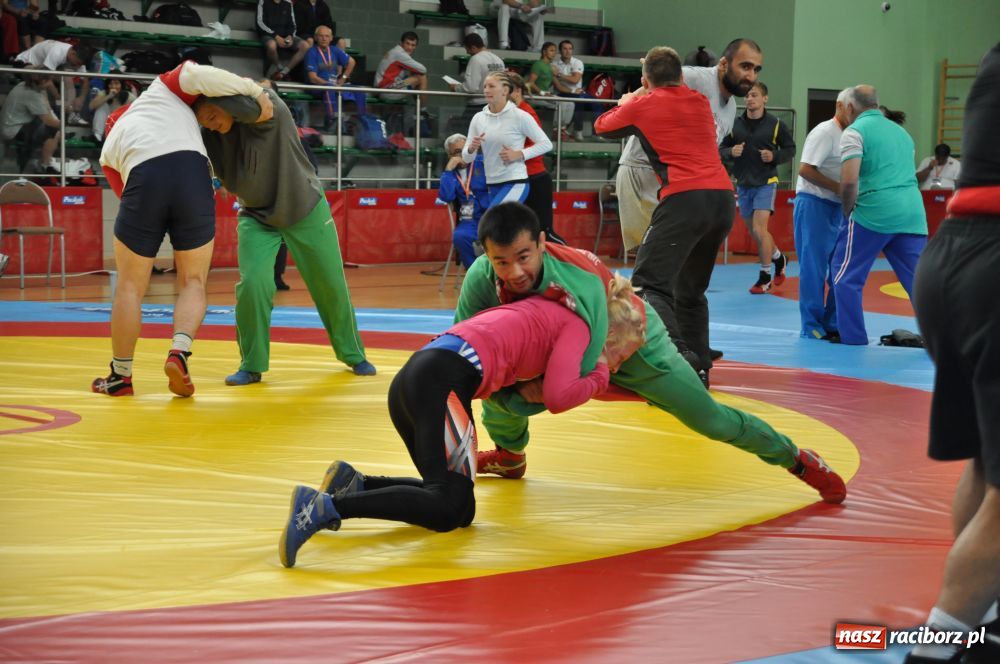 Zdjęcie w galerii na portalu naszraciborz.pl: Światowa czołówka walczy w Arenie Rafako wiadomości z regionu