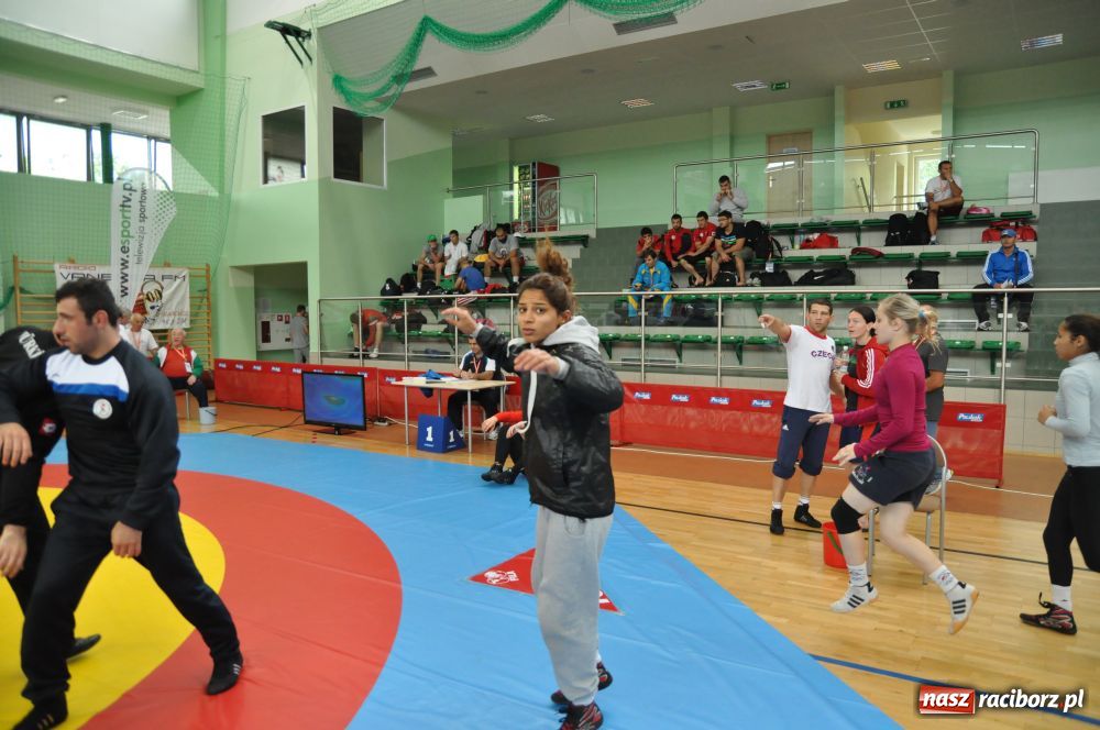 Zdjęcie w galerii na portalu naszraciborz.pl: Światowa czołówka walczy w Arenie Rafako wiadomości z regionu