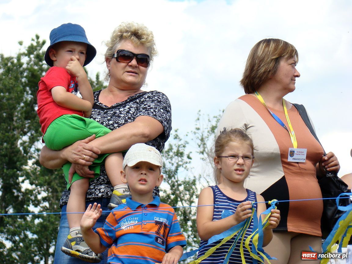 Zdjęcie w galerii na portalu naszraciborz.pl: Przystanek Turze: pływadła zacumowały wiadomości z regionu