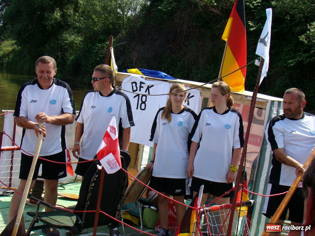 Zdjęcie w galerii na portalu naszraciborz.pl: Przystanek Turze: pływadła zacumowały wiadomości z regionu