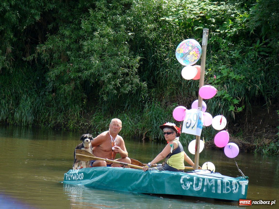 Zdjęcie w galerii na portalu naszraciborz.pl: Przystanek Turze: pływadła zacumowały wiadomości z regionu