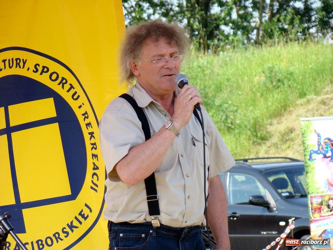 Zdjęcie w galerii na portalu naszraciborz.pl: Przystanek Turze: pływadła zacumowały wiadomości z regionu