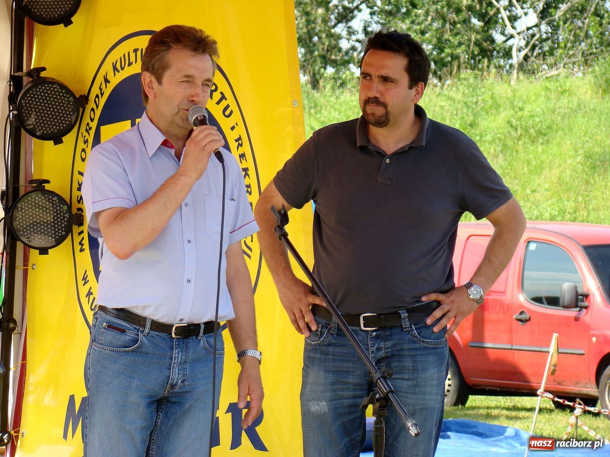 Zdjęcie w galerii na portalu naszraciborz.pl: Przystanek Turze: pływadła zacumowały wiadomości z regionu