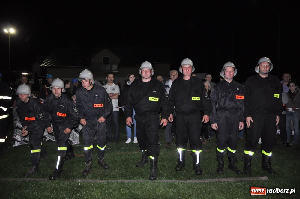 Zdjęcie w galerii na portalu naszraciborz.pl: Nocne zawody - faworyci nie zawiedli wiadomości z regionu