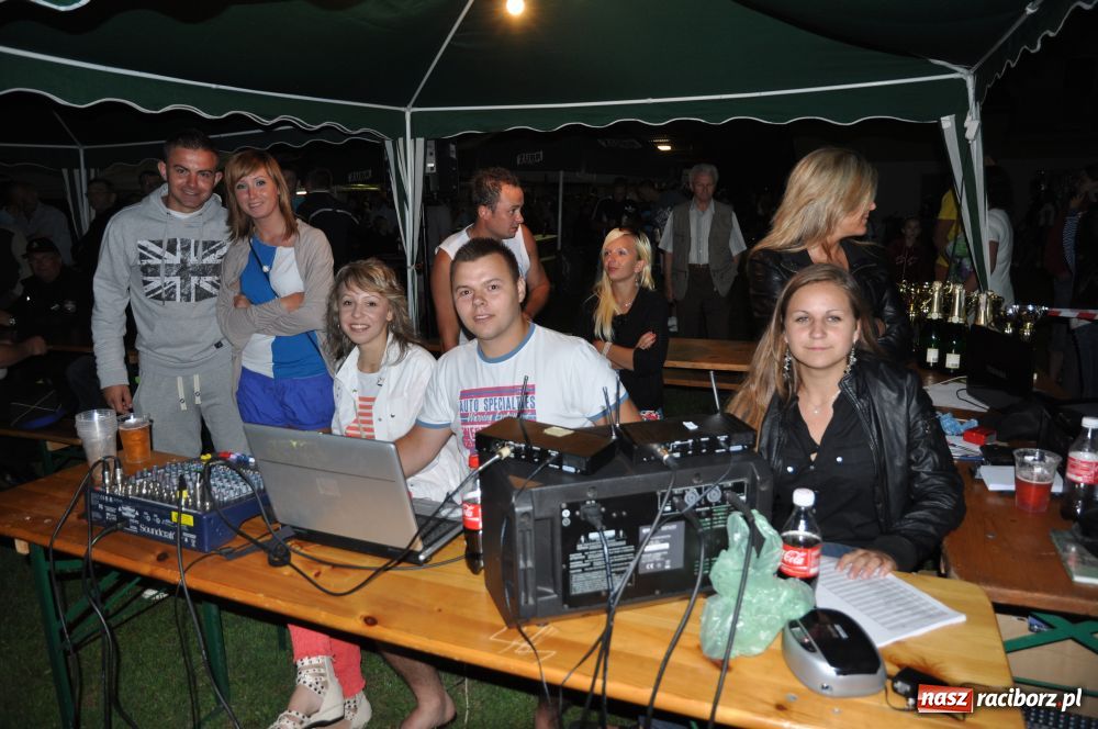 Zdjęcie w galerii na portalu naszraciborz.pl: Nocne zawody - faworyci nie zawiedli wiadomości z regionu