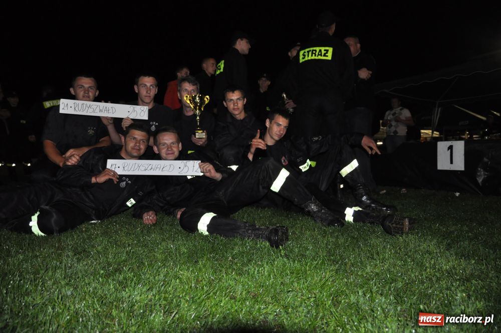 Zdjęcie w galerii na portalu naszraciborz.pl: Nocne zawody - faworyci nie zawiedli wiadomości z regionu