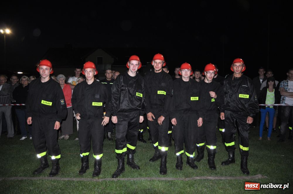 Zdjęcie w galerii na portalu naszraciborz.pl: Nocne zawody - faworyci nie zawiedli wiadomości z regionu