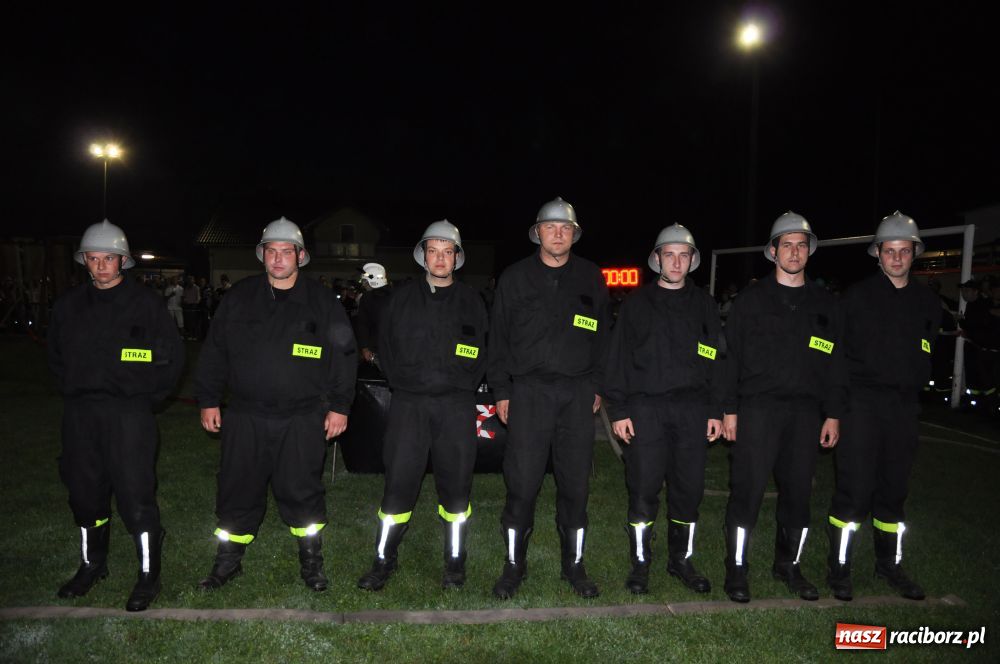 Zdjęcie w galerii na portalu naszraciborz.pl: Nocne zawody - faworyci nie zawiedli wiadomości z regionu