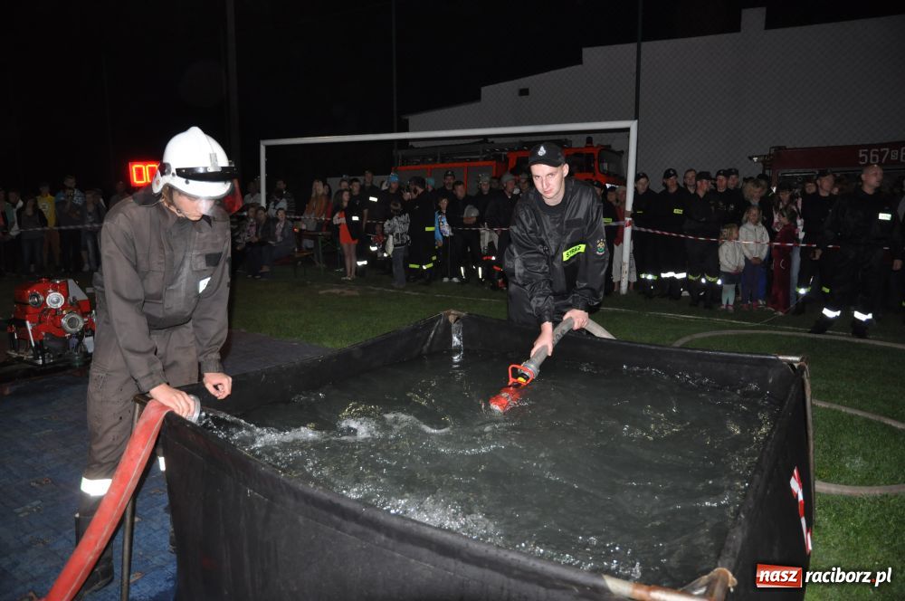 Zdjęcie w galerii na portalu naszraciborz.pl: Nocne zawody - faworyci nie zawiedli wiadomości z regionu