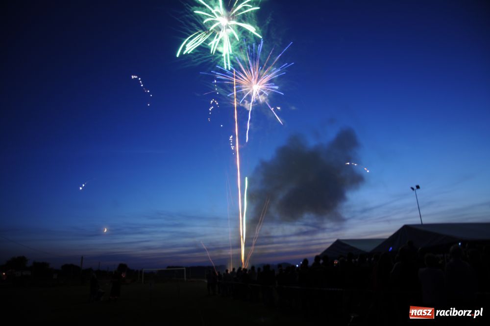 Zdjęcie w galerii na portalu naszraciborz.pl: Nocne zawody - faworyci nie zawiedli wiadomości z regionu