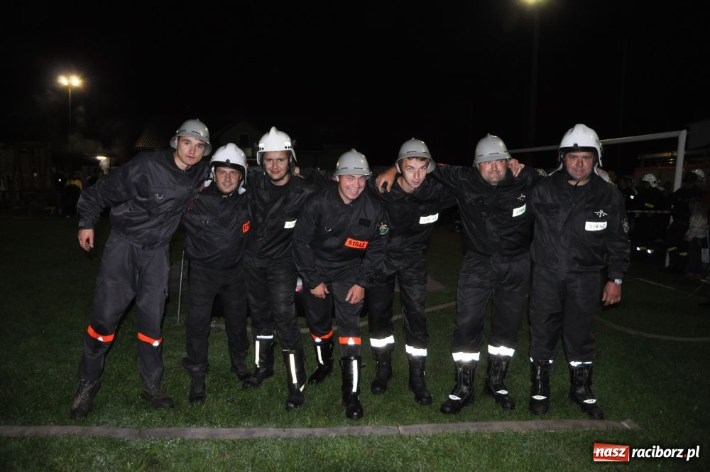 Zdjęcie w galerii na portalu naszraciborz.pl: Nocne zawody - faworyci nie zawiedli wiadomości z regionu