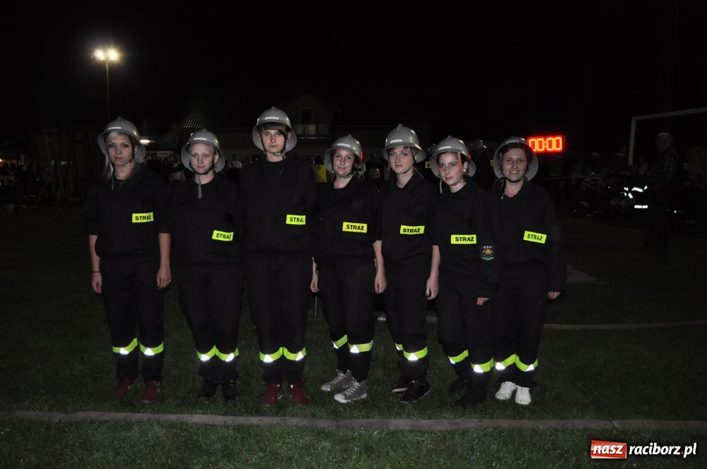Zdjęcie w galerii na portalu naszraciborz.pl: Nocne zawody - faworyci nie zawiedli wiadomości z regionu