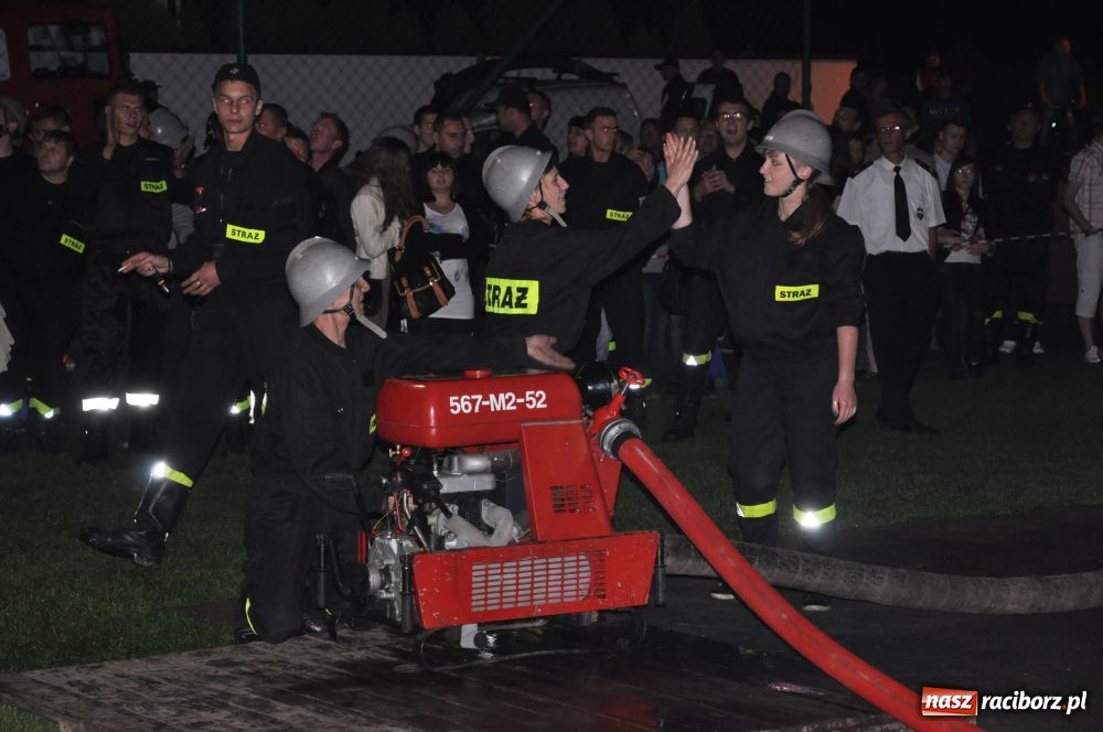 Zdjęcie w galerii na portalu naszraciborz.pl: Nocne zawody - faworyci nie zawiedli wiadomości z regionu