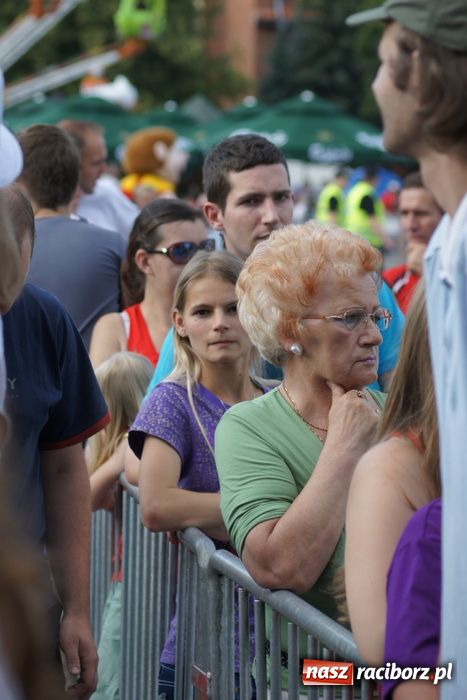 Zdjęcie w galerii na portalu naszraciborz.pl: Bednarek i Kombii - strzał w dziesiątkę wiadomości z regionu