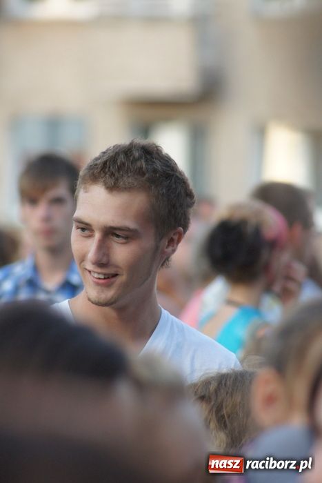 Zdjęcie w galerii na portalu naszraciborz.pl: Bednarek i Kombii - strzał w dziesiątkę wiadomości z regionu