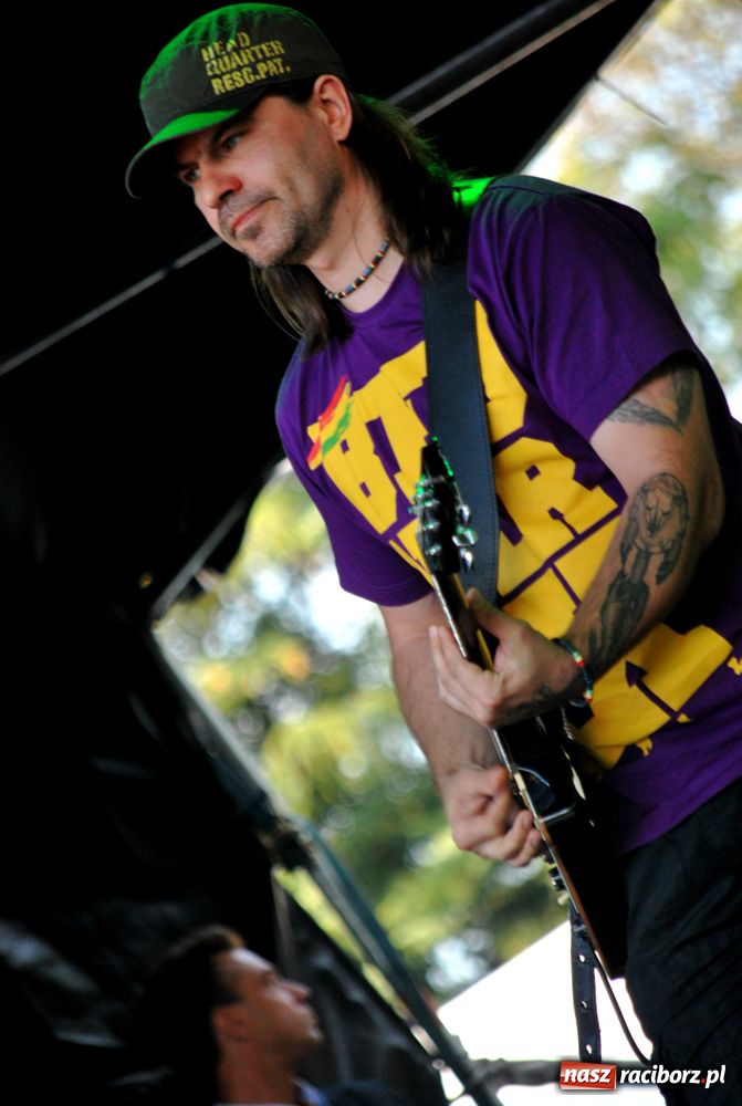 Zdjęcie w galerii na portalu naszraciborz.pl: Bednarek i Kombii - strzał w dziesiątkę wiadomości z regionu