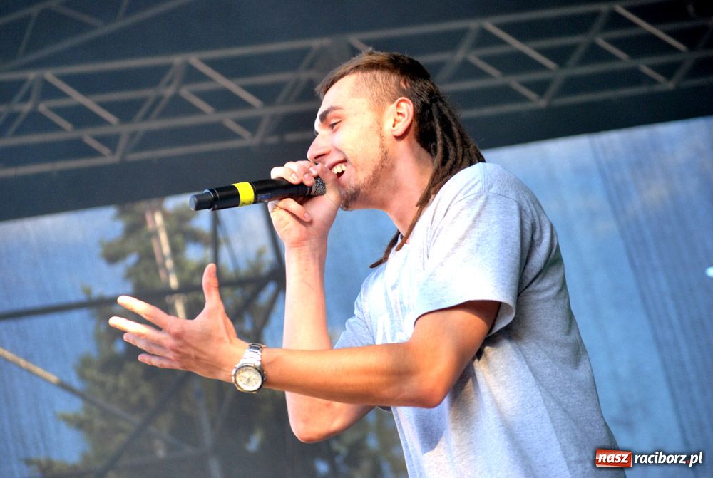 Zdjęcie w galerii na portalu naszraciborz.pl: Bednarek i Kombii - strzał w dziesiątkę wiadomości z regionu