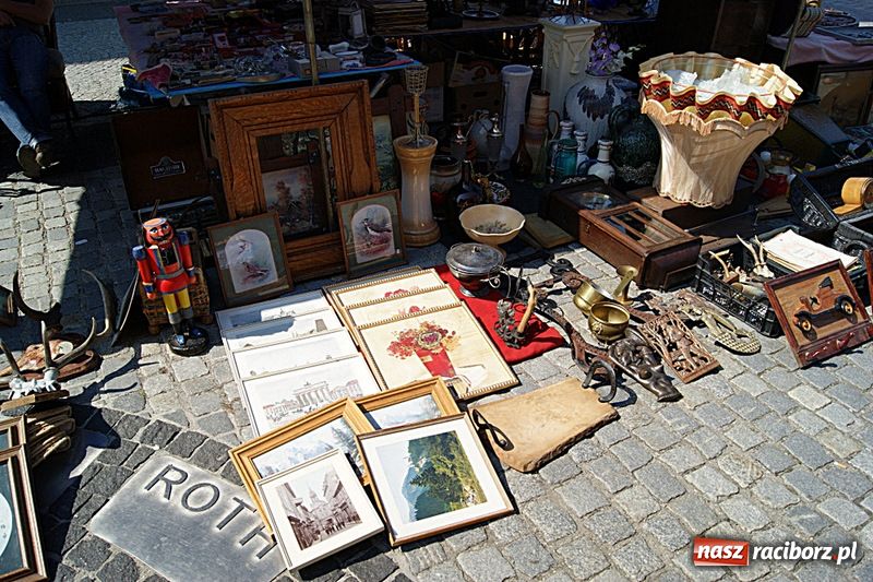 Zdjęcie w galerii na portalu naszraciborz.pl: Jarmark staroci wrócił do Raciborza wiadomości z regionu