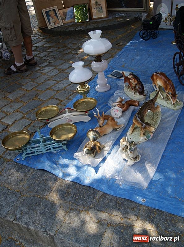 Zdjęcie w galerii na portalu naszraciborz.pl: Jarmark staroci wrócił do Raciborza wiadomości z regionu