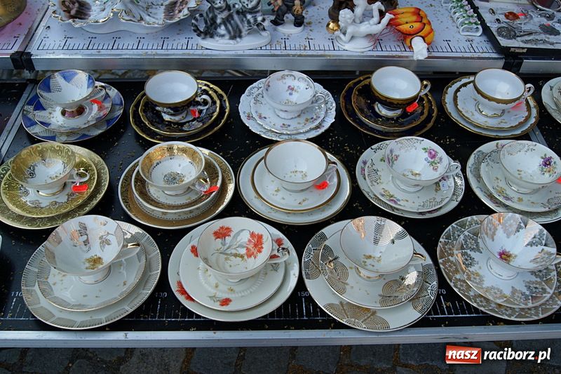 Zdjęcie w galerii na portalu naszraciborz.pl: Jarmark staroci wrócił do Raciborza wiadomości z regionu