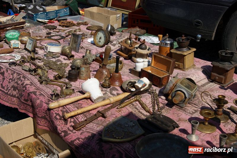 Zdjęcie w galerii na portalu naszraciborz.pl: Jarmark staroci wrócił do Raciborza wiadomości z regionu