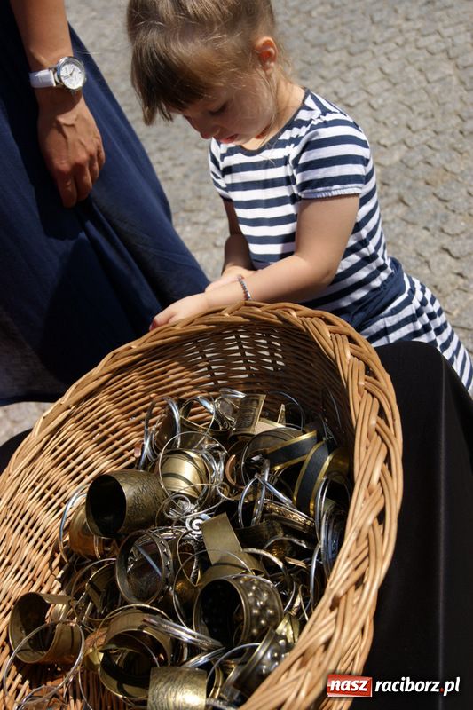 Zdjęcie w galerii na portalu naszraciborz.pl: Jarmark staroci wrócił do Raciborza wiadomości z regionu