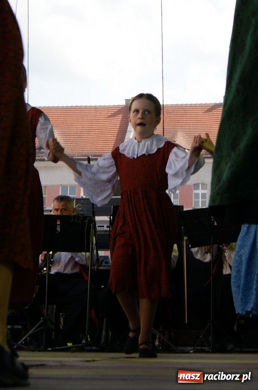 Zdjęcie w galerii na portalu naszraciborz.pl: Na Rynku zakończono Dni Raciborza wiadomości z regionu