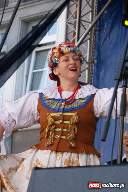 Zdjęcie w galerii na portalu naszraciborz.pl: Na Rynku zakończono Dni Raciborza wiadomości z regionu