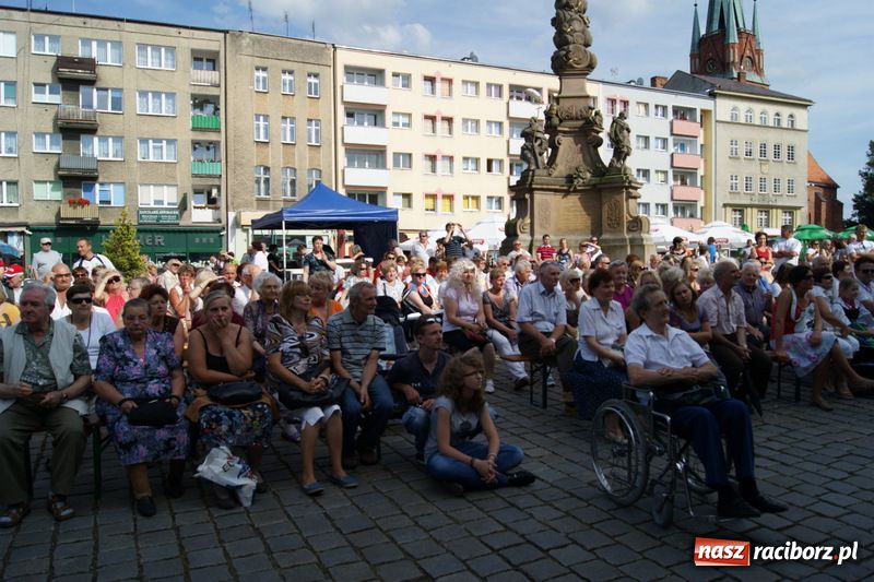 Zdjęcie w galerii na portalu naszraciborz.pl: Na Rynku zakończono Dni Raciborza wiadomości z regionu