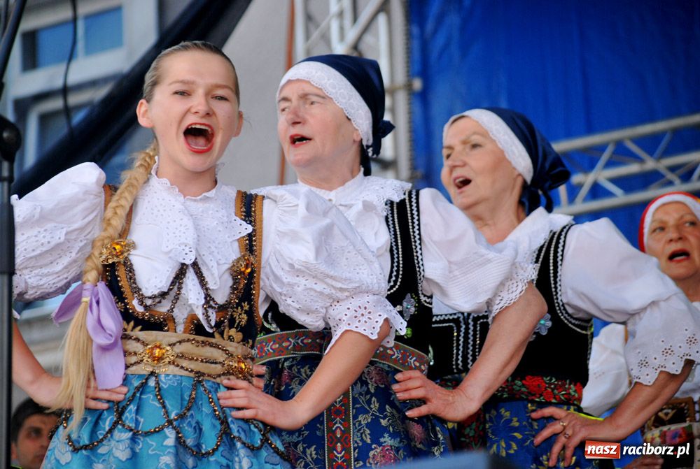 Zdjęcie w galerii na portalu naszraciborz.pl: Na Rynku zakończono Dni Raciborza wiadomości z regionu