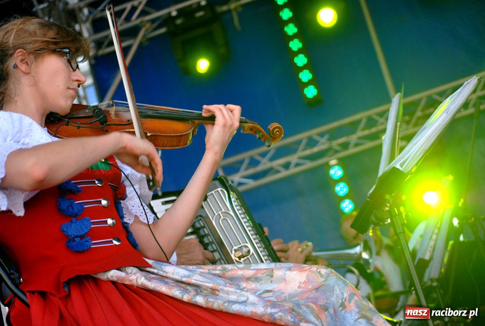 Zdjęcie w galerii na portalu naszraciborz.pl: Na Rynku zakończono Dni Raciborza wiadomości z regionu