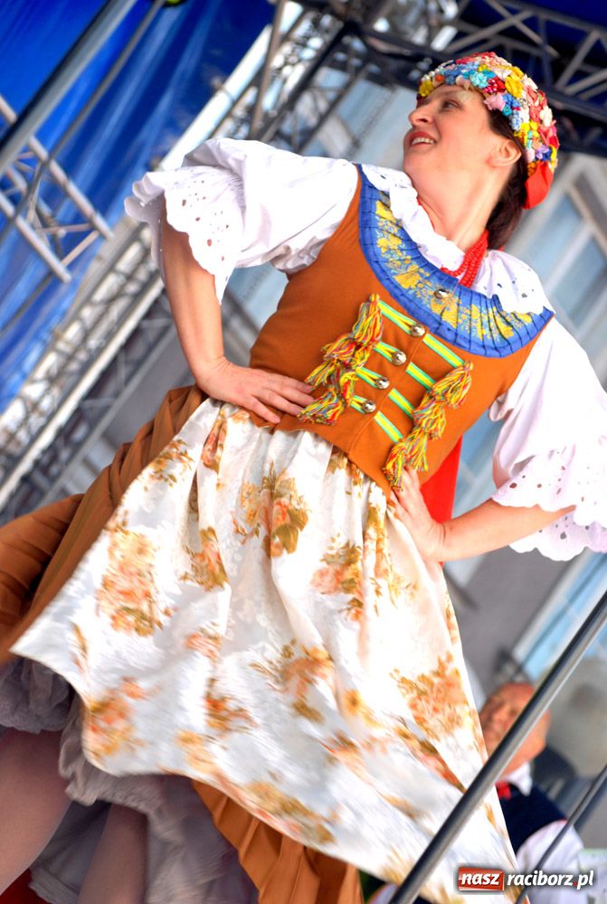 Zdjęcie w galerii na portalu naszraciborz.pl: Na Rynku zakończono Dni Raciborza wiadomości z regionu